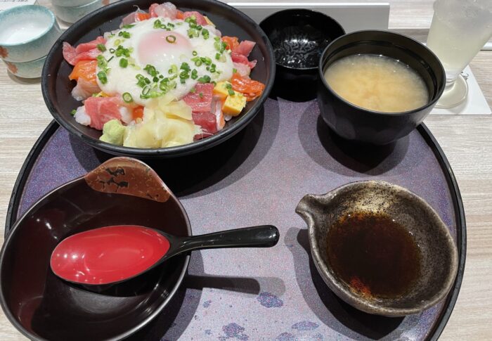 今日の夕食は和食レストラン「はな膳」でいただきました！